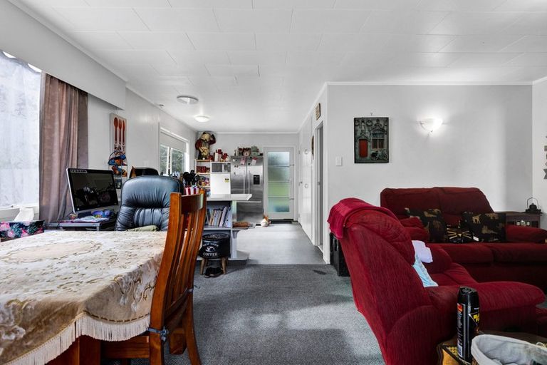 Photo of property in 15b Parsons Street, Vogeltown, New Plymouth, 4310