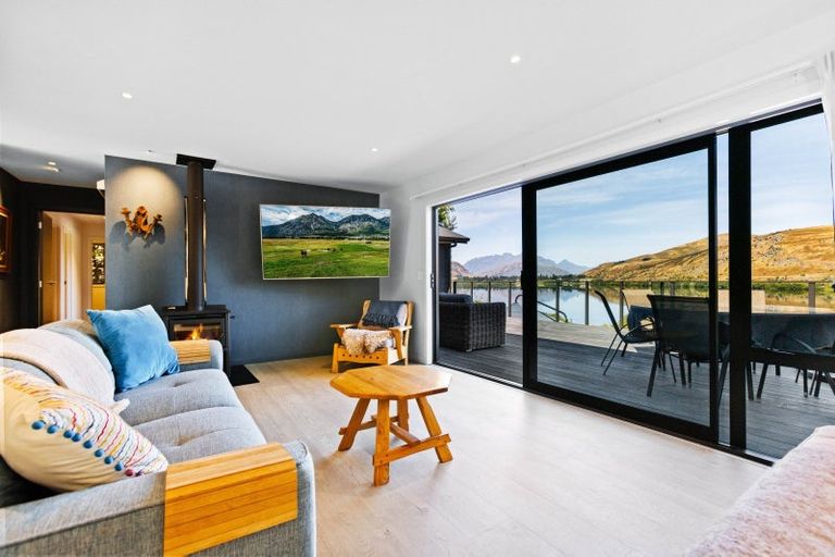 Photo of property in 103 Arrowtown-lake Hayes Road, Lake Hayes, Queenstown, 9371
