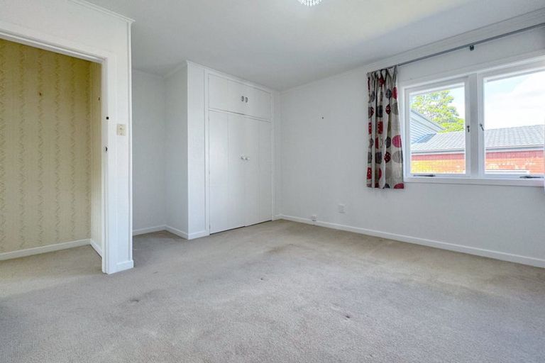 Photo of property in 29 Toru Street, Te Atatu Peninsula, Auckland, 0610