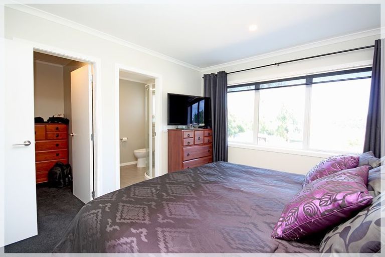 Photo of property in 11 Maury Place, Foxton, 4814