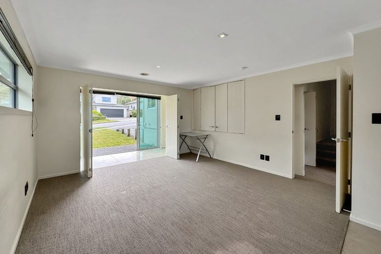 Photo of property in 74 Amesbury Drive, Churton Park, Wellington, 6037