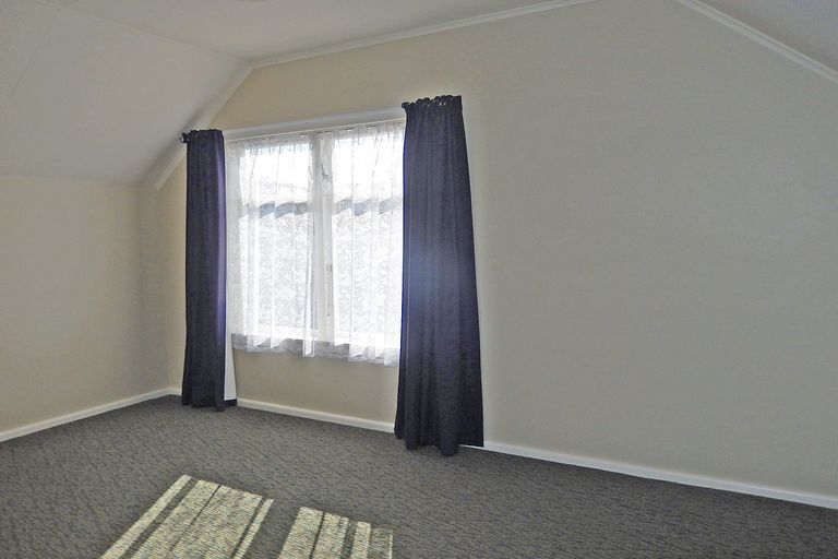 Photo of property in 15a Ure Street, South Hill, Oamaru, 9400