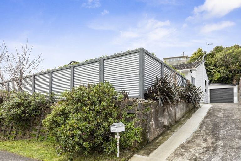 Photo of property in 38 Waipounamu Drive, Kelson, Lower Hutt, 5010
