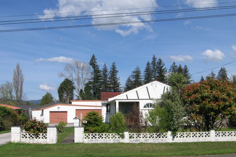 Photo of property in 10 Shirley Street, Mangakakahi, Rotorua, 3015