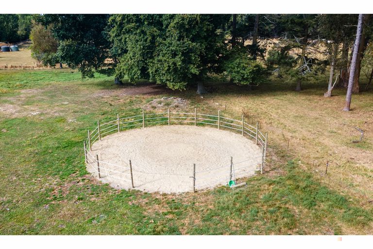 Photo of property in 92 Studholme Settlement Road, Waimate, 7979