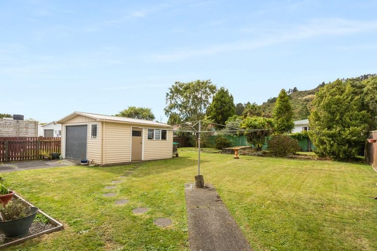 Photo of property in 93 Wood Street, Wainuiomata, Lower Hutt, 5014