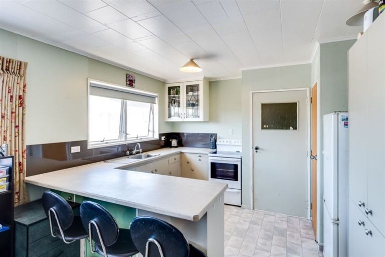 Photo of property in 9 Roskilda Crescent, Taradale, Napier, 4112