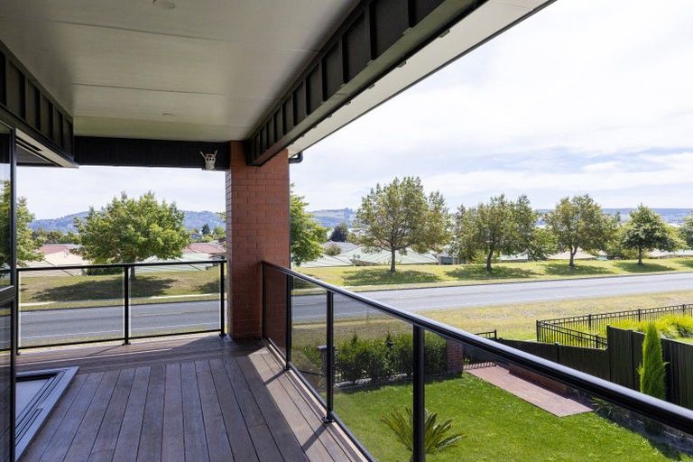 Photo of property in 72 Harakeke Drive, Wharewaka, Taupo, 3330