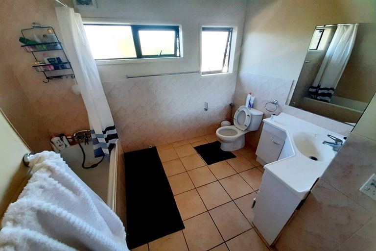 Photo of property in 127 Beach Road, Pahurehure, Papakura, 2113