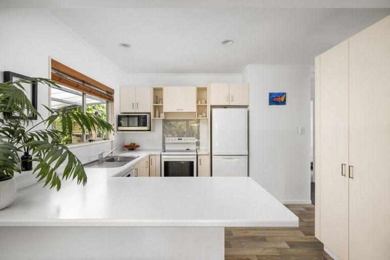 Photo of property in 39 Pelorus Street, Welcome Bay, Tauranga, 3112