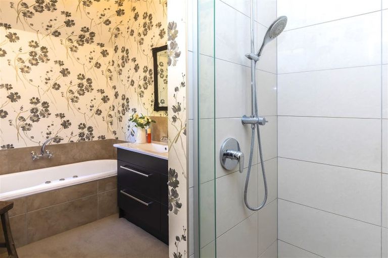 Photo of property in 283 Papanui Road, Merivale, Christchurch, 8052