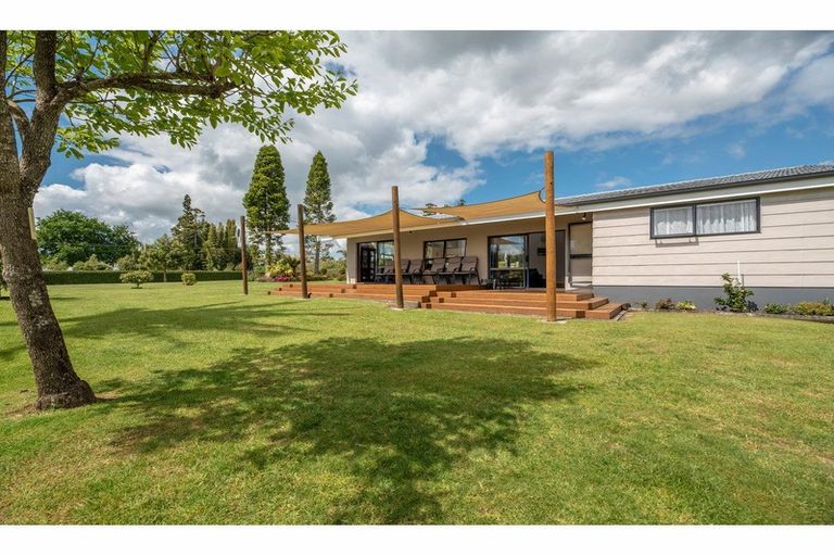 Photo of property in 38 Riddell Road, Kerikeri, 0230