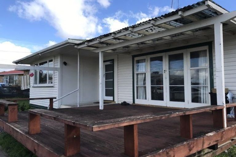Photo of property in 47 Dunlop Road, Te Puke, 3119
