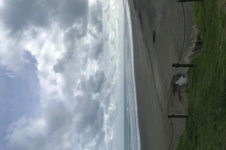 Photo of property in 280c Motutara Road, Muriwai, 0881