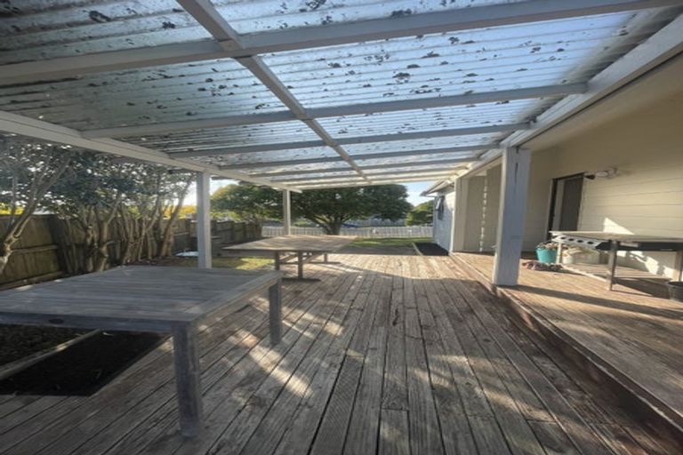 Photo of property in 36 Penion Drive, Flat Bush, Auckland, 2023