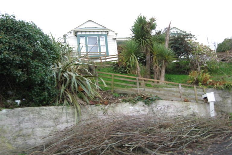 Photo of property in 32 Allandale Road, Saint Clair, Dunedin, 9012