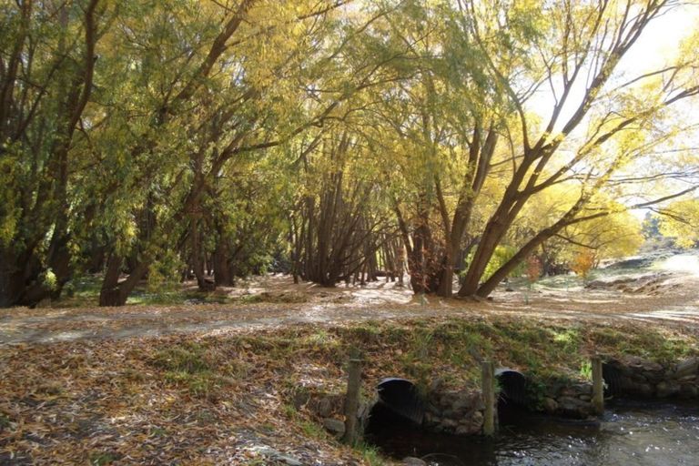 Photo of property in Cairnmuir Road, Nevis, Cromwell, 9384