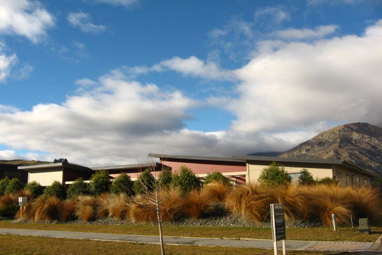 Photo of property in 28 Sylvan Street, Lake Hayes, Queenstown, 9304