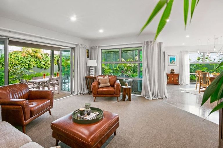 Photo of property in 50 Roto Street, Hurdon, New Plymouth, 4310