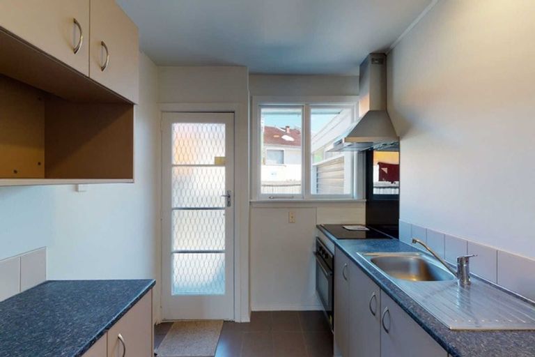 Photo of property in 2/7 Angela Street, Upper Riccarton, Christchurch, 8041