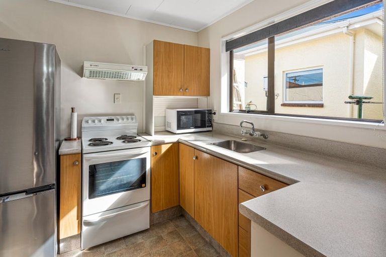 Photo of property in 2/5 Eskvale Street, Saint Kilda, Dunedin, 9012