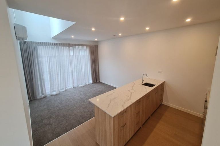 Photo of property in 3/323 Riverside Drive, Waterloo, Lower Hutt, 5011