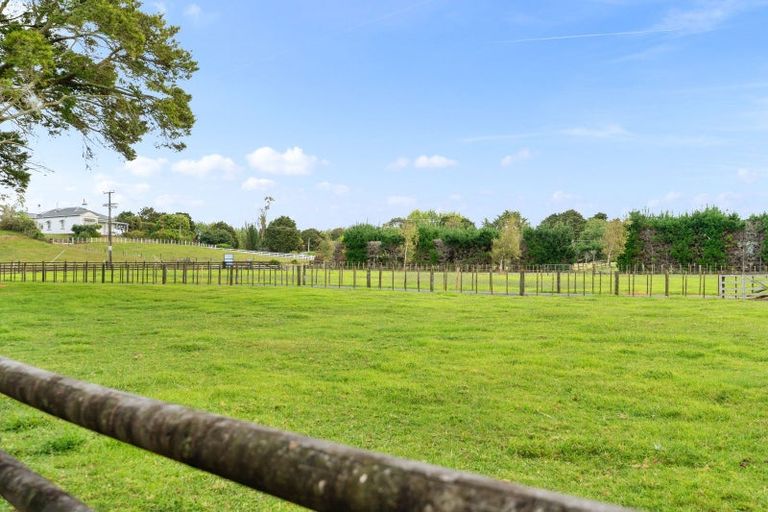 Photo of property in 105 Tauraroa Road, Maungakaramea, Whangarei, 0178