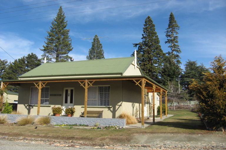 Photo of property in 7 Leven Street, Naseby, 9396