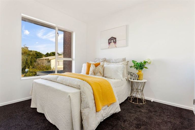 Photo of property in 4/23 Charlenne Close, Ranui, Auckland, 0612