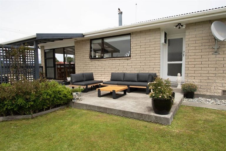 Photo of property in 15 Dalton Street, Hokitika, 7810