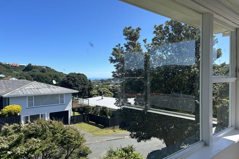 Photo of property in 2 Foyle Street, Island Bay, Wellington, 6023
