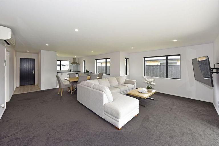 Photo of property in 9 Zinnia Way, Wigram, Christchurch, 8025