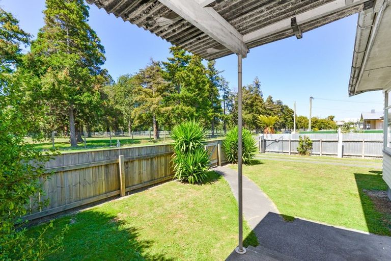 Photo of property in 2/201 Kenilworth Road, Mayfair, Hastings, 4122