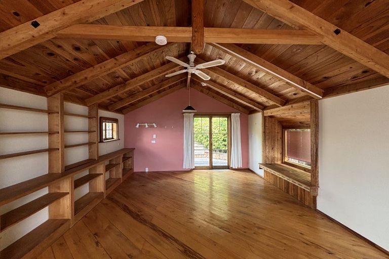 Photo of property in 4 Grenville Terrace, Moana, Nelson, 7011