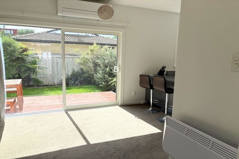 Photo of property in 3/23 Fifield Terrace, Waltham, Christchurch, 8023