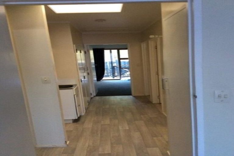 Photo of property in 4/25a Vine Street, Mangere East, Auckland, 2024