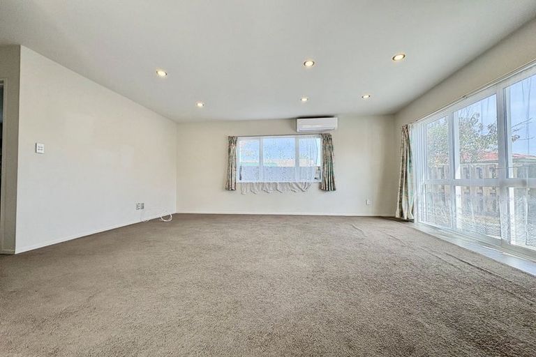 Photo of property in 109 Cascades Road, Pakuranga Heights, Auckland, 2010