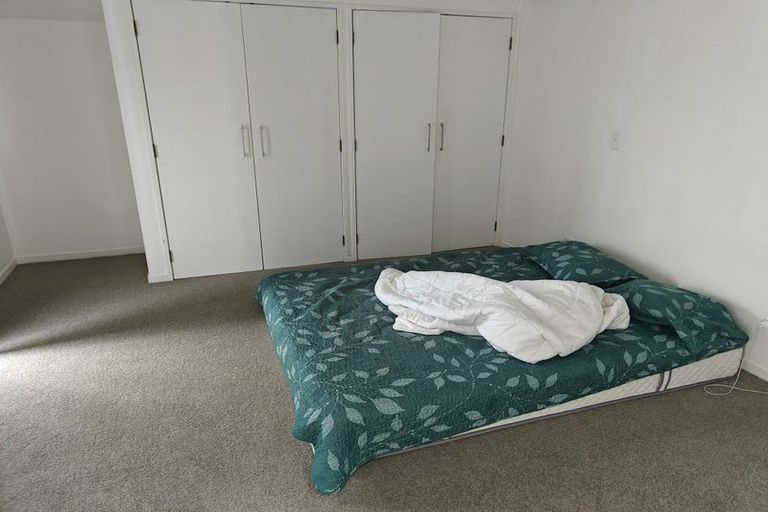 Photo of property in 52 Grenada Avenue, Forrest Hill, Auckland, 0620