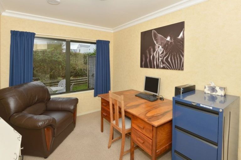 Photo of property in 6 Oxford Avenue, Te Kamo, Whangarei, 0112