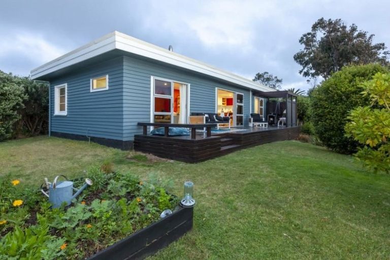 Photo of property in 12 Allen Road, Raumati Beach, Paraparaumu, 5032