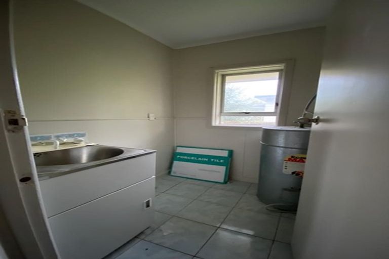 Photo of property in 3 Timmer Road, Flat Bush, Auckland, 2019
