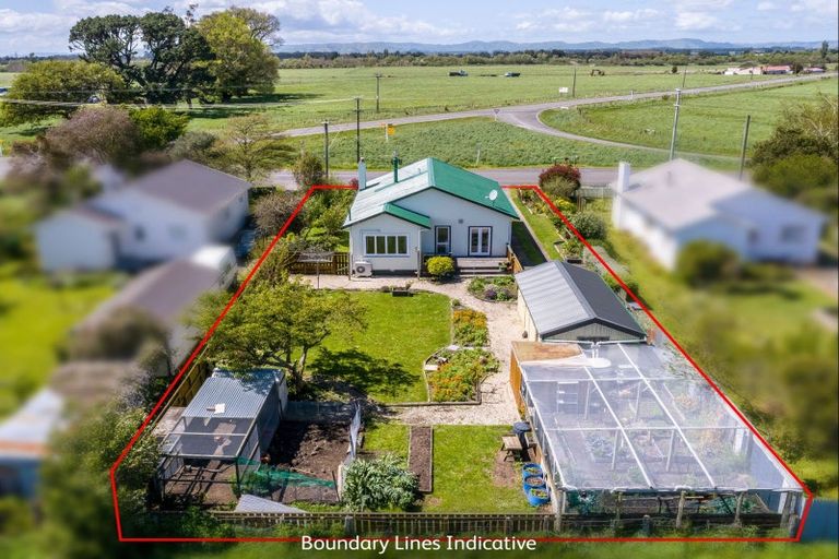 Photo of property in 6 South Featherston Road, South Featherston, Featherston, 5771