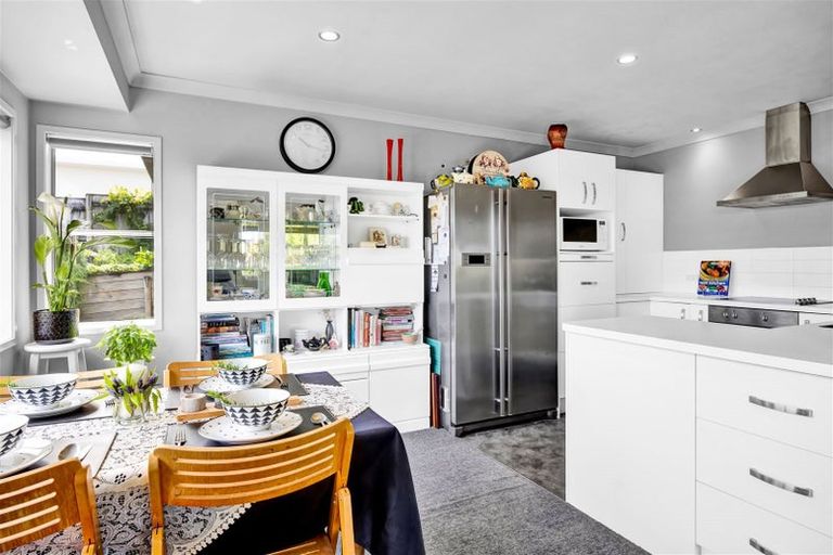 Photo of property in 54 Penrod Drive, Bell Block, New Plymouth, 4312