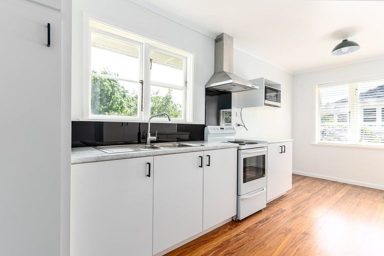 Photo of property in 22 Moheke Avenue, Roslyn, Palmerston North, 4414