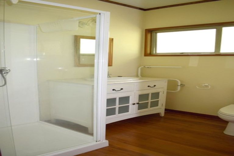 Photo of property in 11 Penzance Road, Mairangi Bay, Auckland, 0630