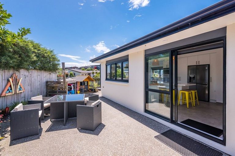 Photo of property in 9 Telford Way, Raumati Beach, Paraparaumu, 5032