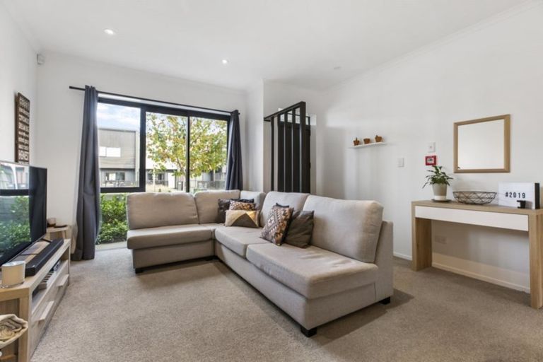 Photo of property in 96 Squadron Drive, Hobsonville, Auckland, 0618