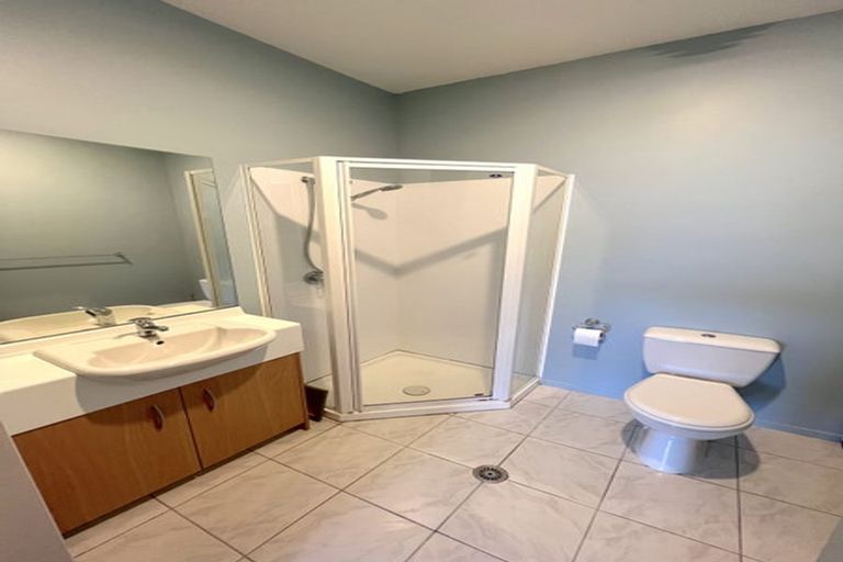 Photo of property in Stadium Garden Flats, 306/107 Thorndon Quay, Pipitea, Wellington, 6011