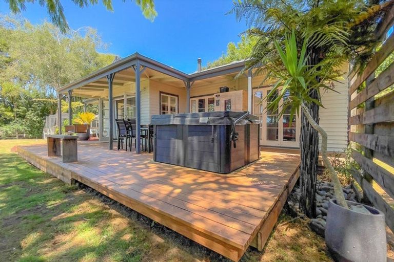 Photo of property in 443a Puketutu Road, Matamata, 3472