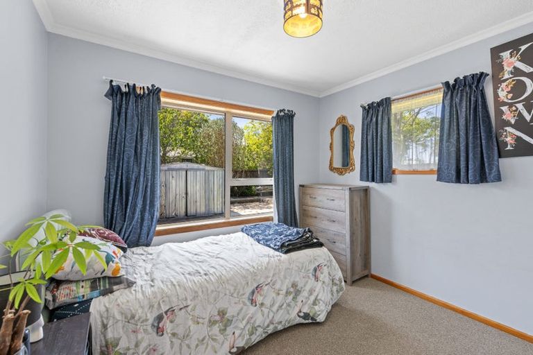 Photo of property in 3 Besant Place, Avondale, Christchurch, 8061